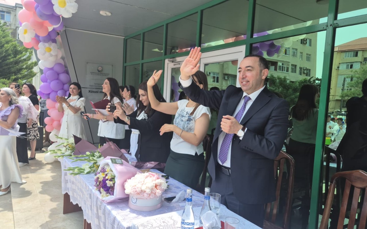 Sumqayıt Bələdiyyəsi "Məzun Günü"ndə onları da unutmadı- FOTOLAR